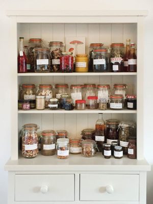 uk native wild spices